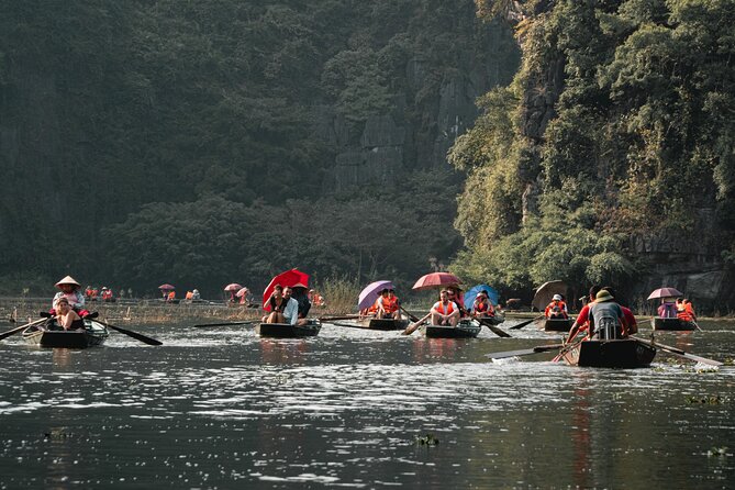 Trang An Boat Ride and Hoa Lu Temples - Hoa Lư temples of the Đinh and Lê dynasties: why this place matters