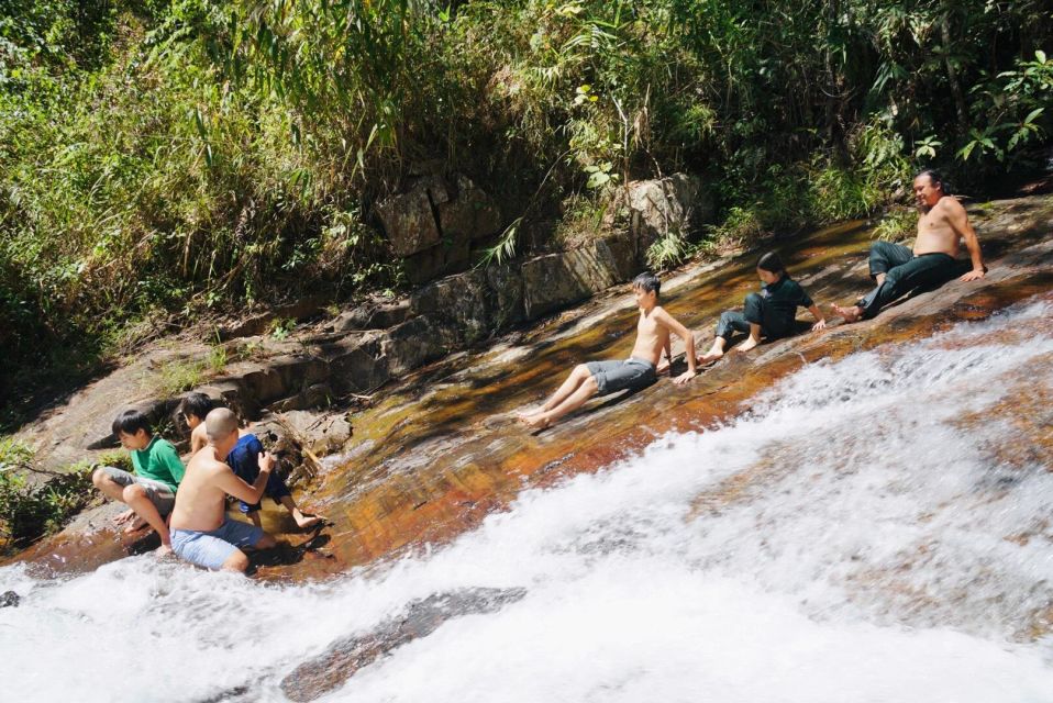 Trekking to Hidden Waterfall & Sturgeon Farm for dog-lovers - Coffee plantation and roastery tour: the farm-to-cup part you can buy