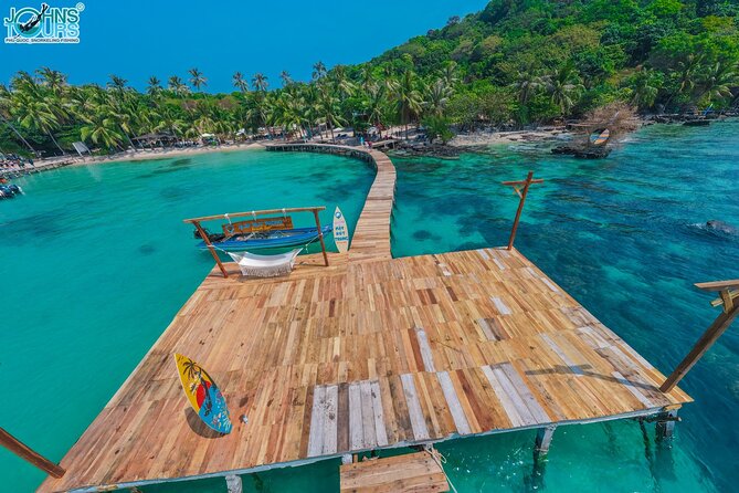 Trip 3 : 3 Islands by boat - Lunch onboard: Vietnamese comfort in the middle of the sea