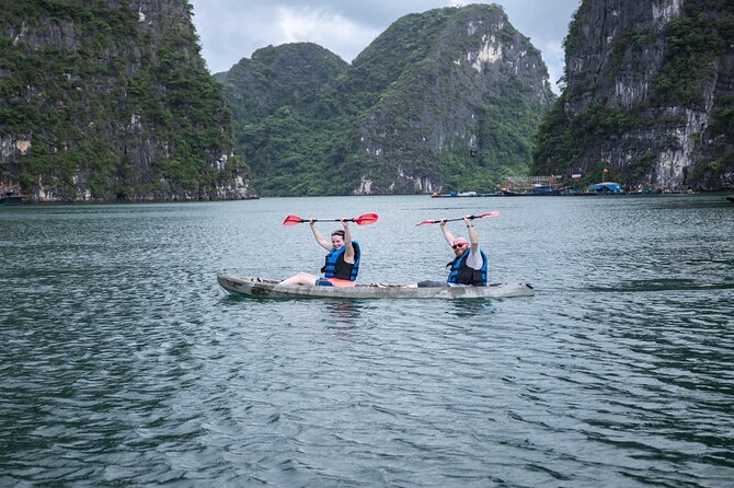 Unique Halong Private Day Cruise - Fishing Village, Kayak - Cua Van Floating Village: Traditional Fishing Life for One Hour