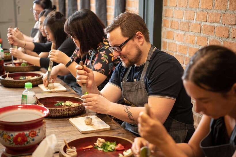 Vegetarian Hanoi Cooking Class: Master Vietnamese Cuisine - Practical tips for a smoother day