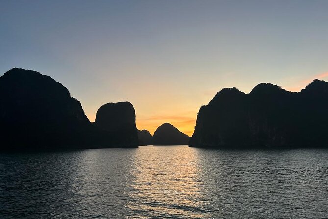 Viet Nam Package Tours - Adventure Indochina Travel - Day 4: Ninh Binh and Hoa Lư Ancient Capital (A Culture Stop With Legs)