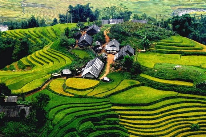 Vietnam Package Tours - Lan Ha Bay Option: Ba Trai Dao Beach Kayaking and Ao Ech on Day Two