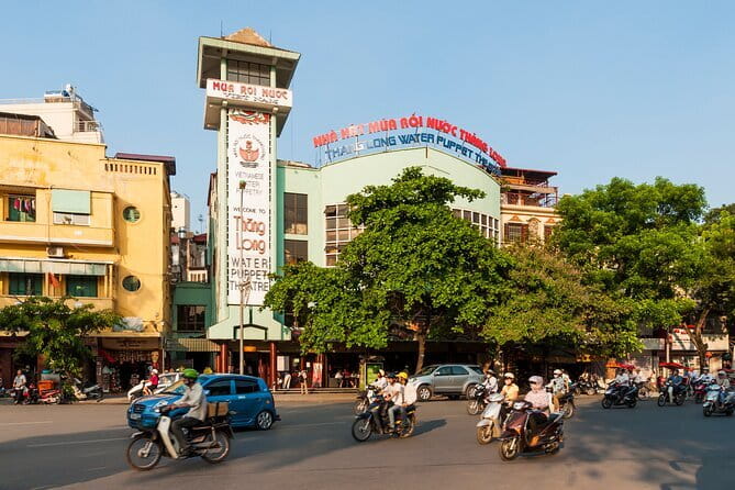 Vietnam: Thang Long Water Puppet Show - The theater experience: sound, seating, and what to expect