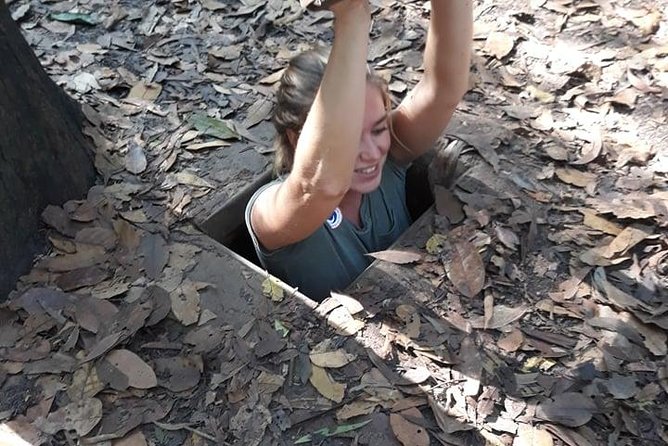 Vietnamese Cooking Class and Cu Chi Tunnels Tour from Ho Chi Minh City - Stop 1: Cu Chi Tunnels and the war lessons that stick