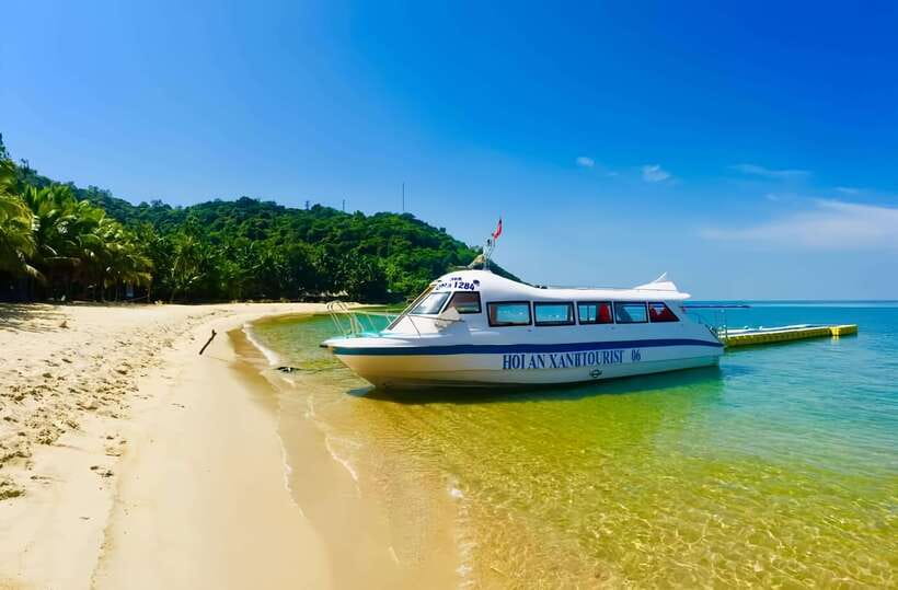 Visit Cham Islands & Snorkelling & Scuba Diving - The Champa well and Hai Tang Pagoda: a calm cultural pause