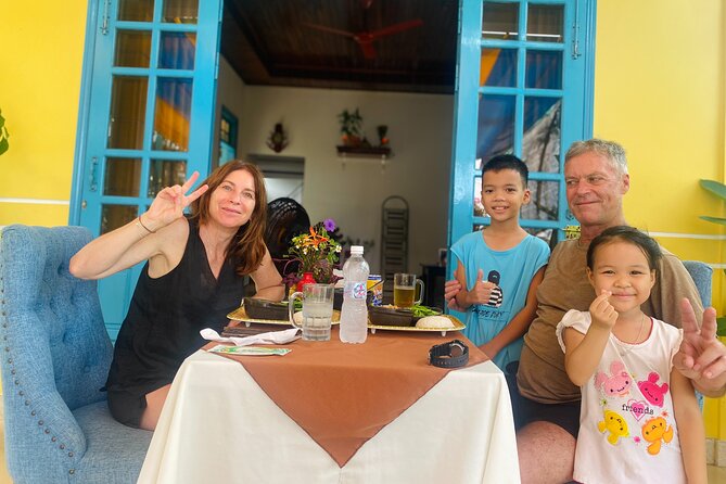 Vy's Kitchen Private Cooking Experience - Arriving at Vy’s Bistro & Chef Home (10:45): the class begins