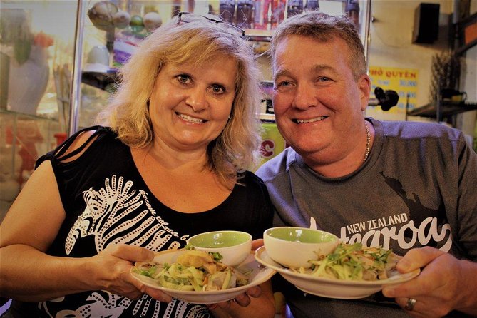Walking Street Food Evening Safari with 20 tastings - Stop 1: The Main Food Crawl Through District 3, 5, and 10