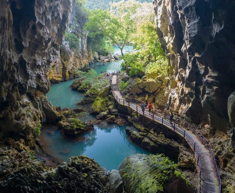 Zipline Dark Cave & Phong Nha Cave Tour : Dong Hoi/Phong Nha - Phong Nha Cave by dragon boat: the calmer counterpoint