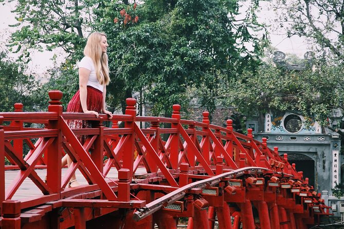 ️ Hanoi Instagram Tour: Most Famous Spots (Private & All-Inclusive) - The In-Between Moments: West Lake, Old Quarter, Opera House, and More