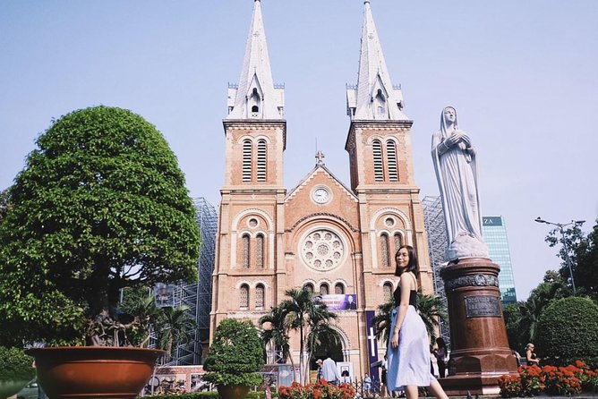 ️ Ho Chi Minh City Instagram Tour: Hidden Gems (Private & All-Inclusive) - Bitexco Financial Tower and City Views: The Quick Dip Into the Skyline