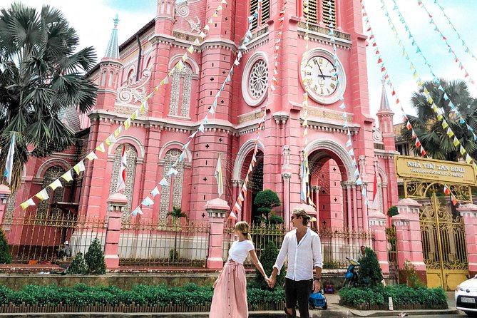 ️ Ho Chi Minh City Instagram Tour: Hidden Gems (Private & All-Inclusive) - Getting Around Smoothly: Pickup, Mobile Tickets, and Tight Timing